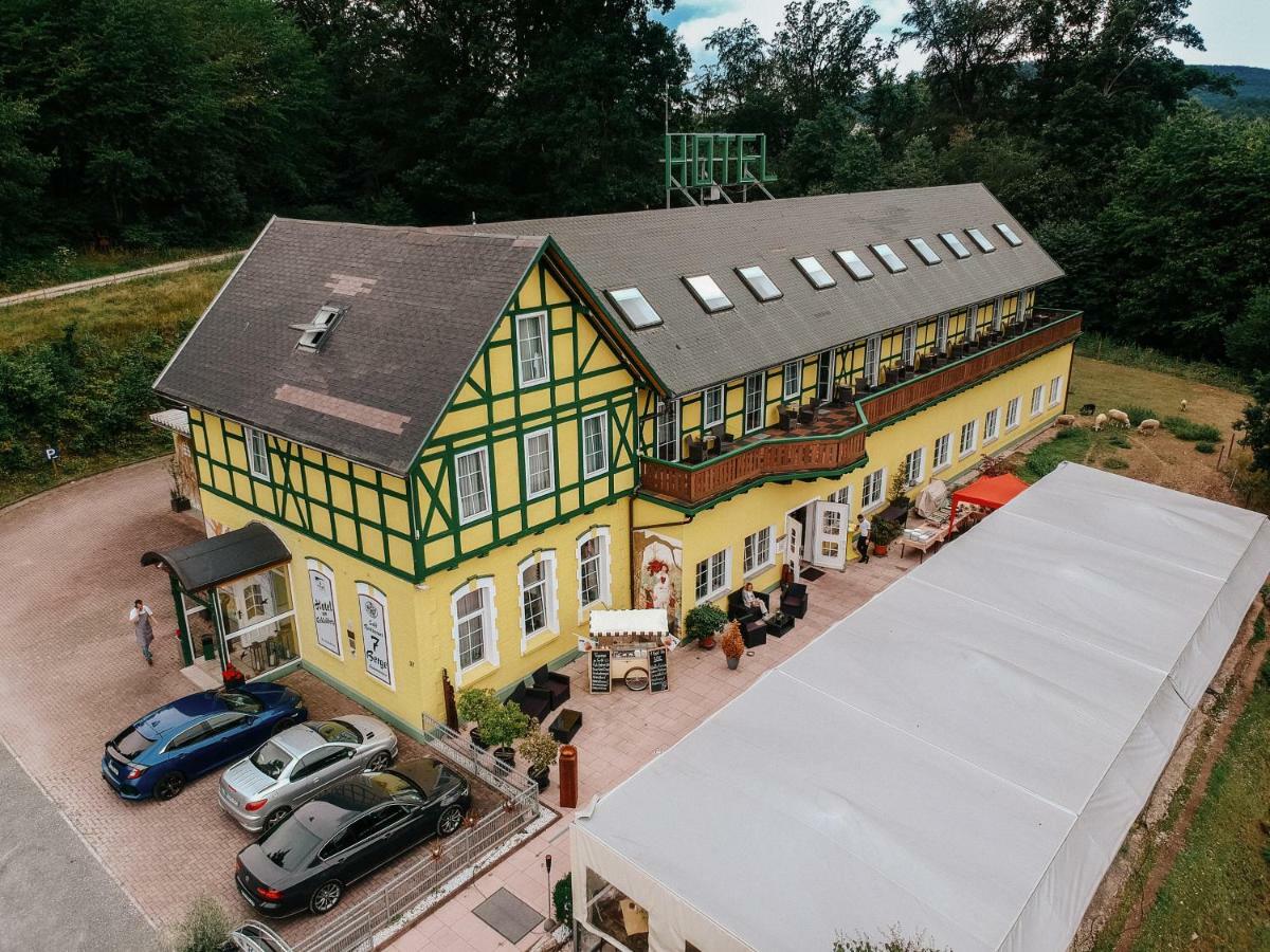 Hotel Restaurant 7 Berge Am Schlehberg Alfeld  Eksteriør bilde